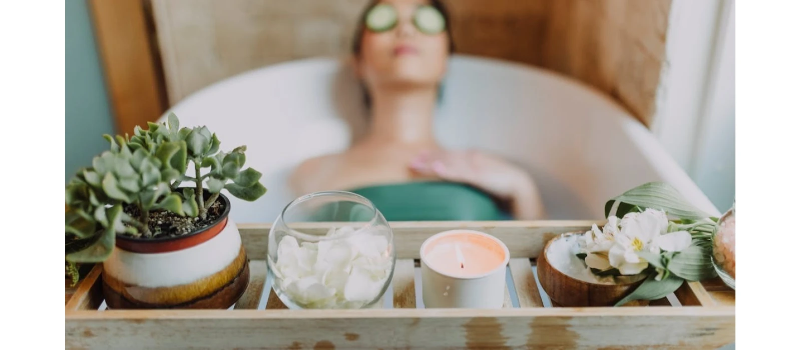 10 Essential Steps for a Perfect Manicure and Pedicure at Home in Dubai